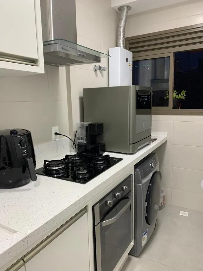 Encantos Dos Mares - Apartamento 5 - Balneário Camboriú 0*,